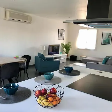 Elegante Maison De 6 Personnes *